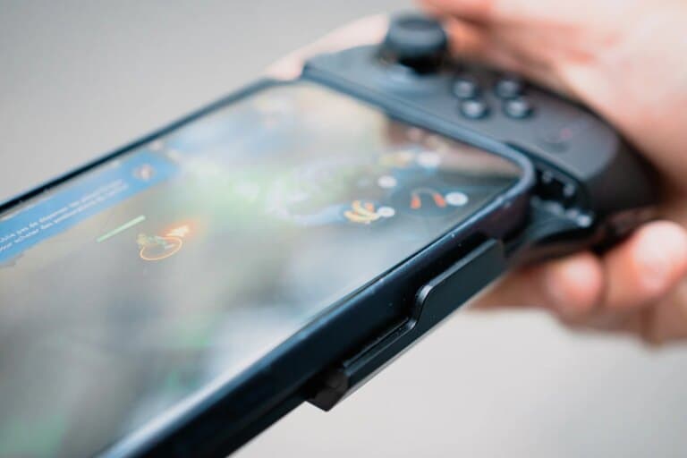 Apple s’apprêterait à lancer sa propre manette de jeu pour iPhone